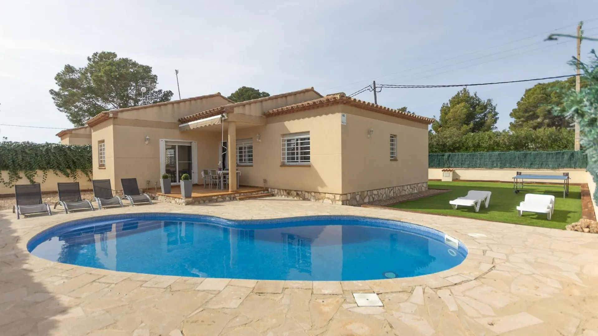 Innouthome Villa Familiar Piscina Coll De Balaguer L'Ametlla de Mar